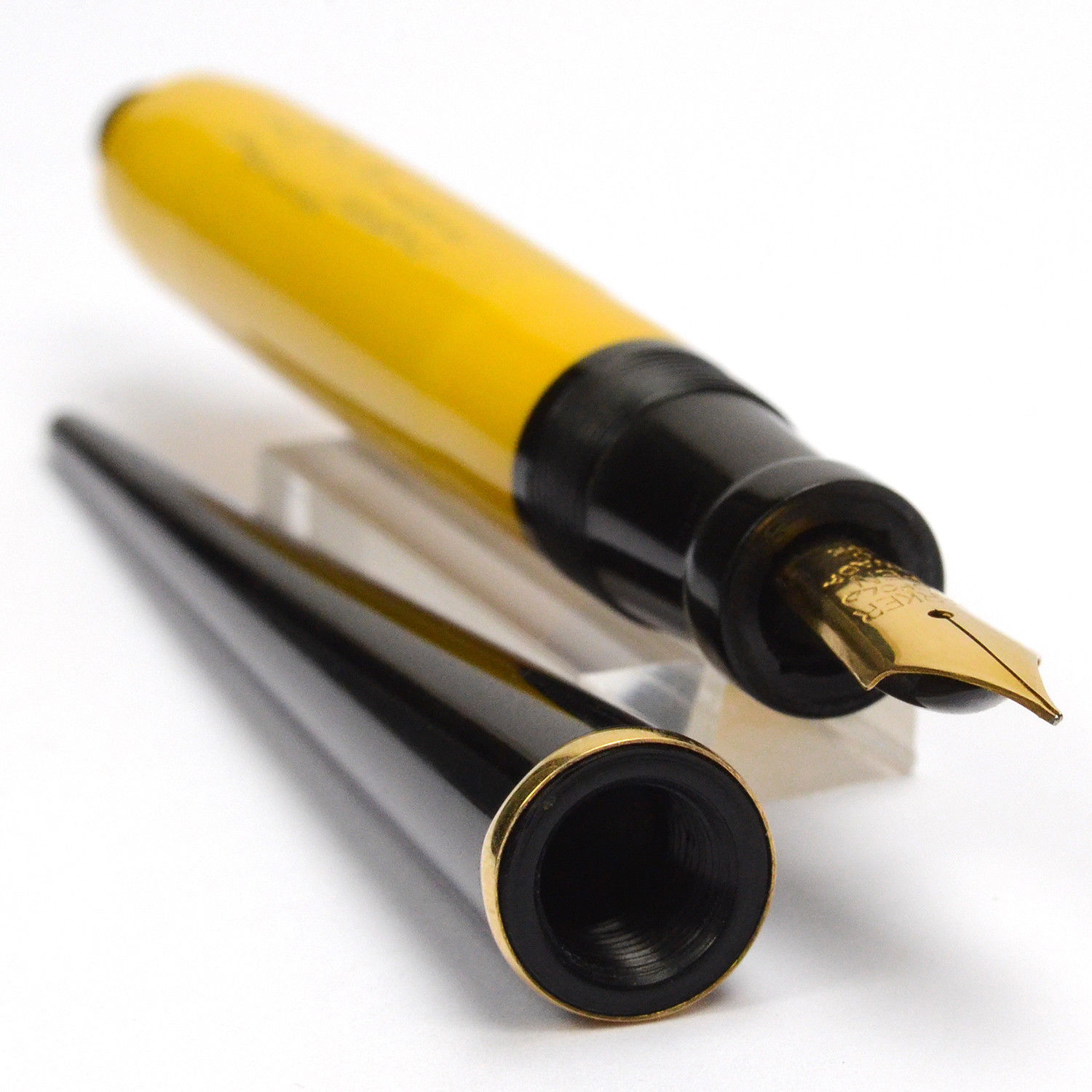 Parker Duofold Yellow